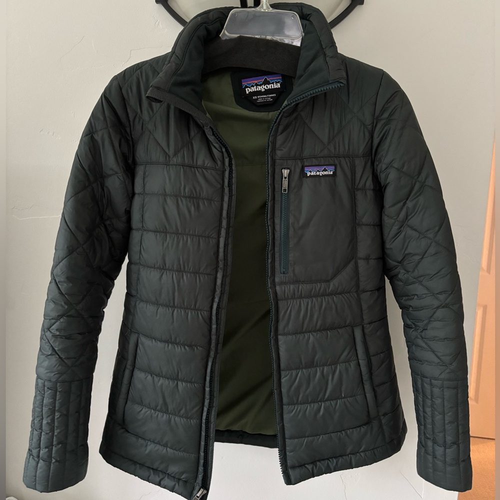 Patagonia Women's Dark Olive Quilted Puffer Jacket